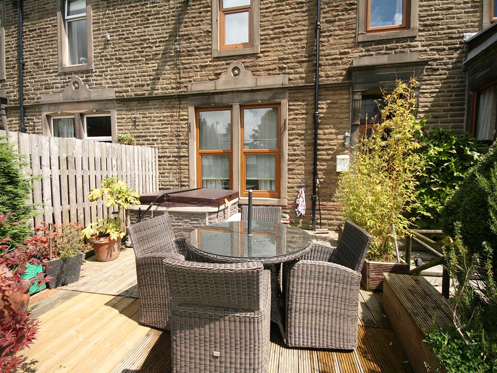 2 bedroom terraced house SSTC in Barnoldswick - IMG_5085.JPG